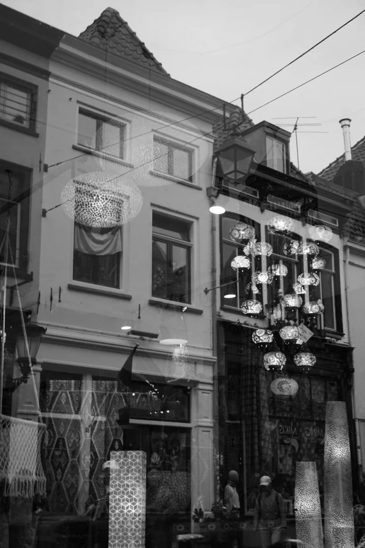 Nijmegen streetlife - Image 3